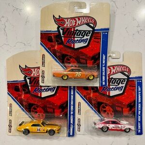 Hot Wheels Vintage Racing Cars Set